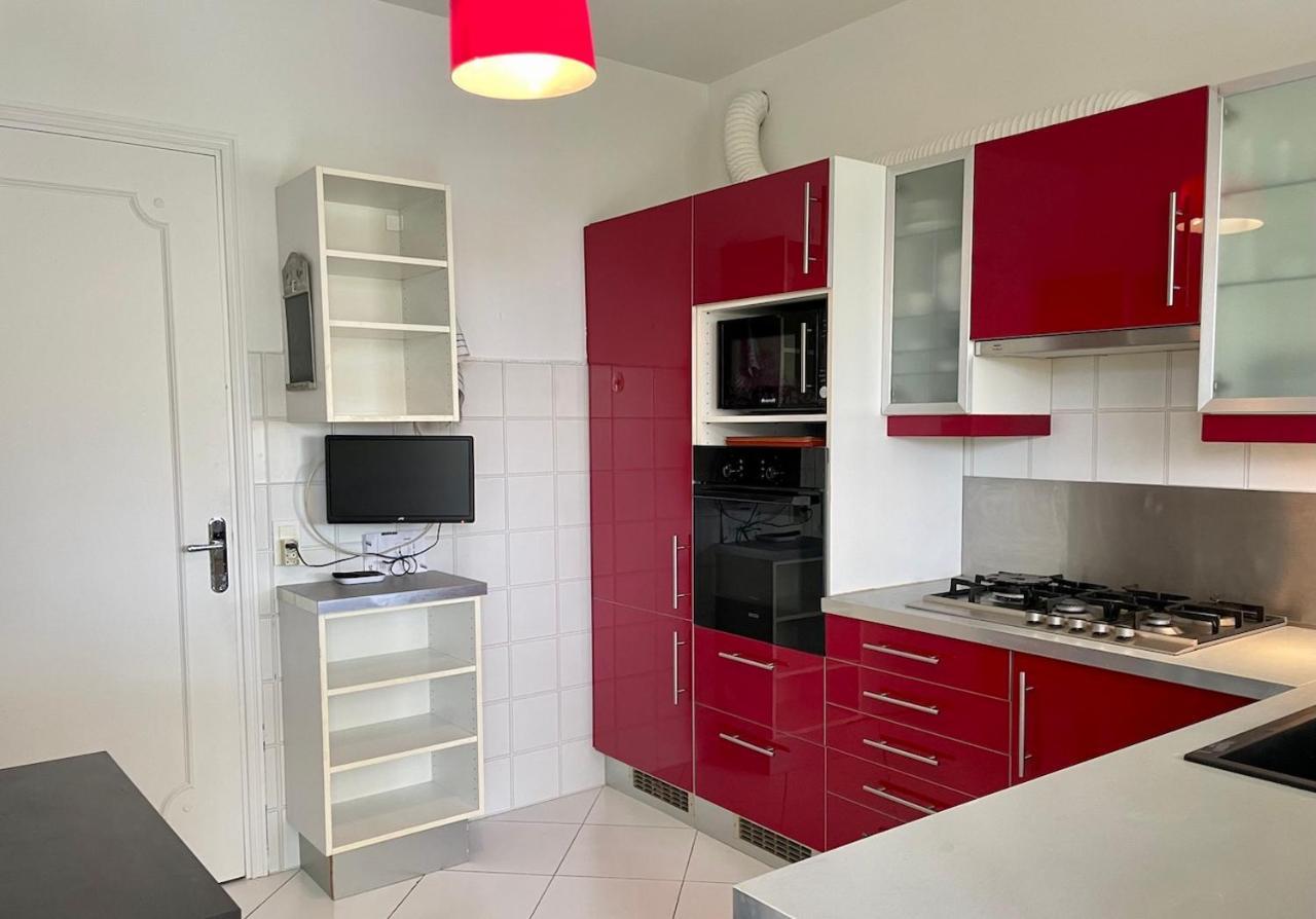 Rez De Jardin De 65M2 Dans Villa A Nisa Exterior foto